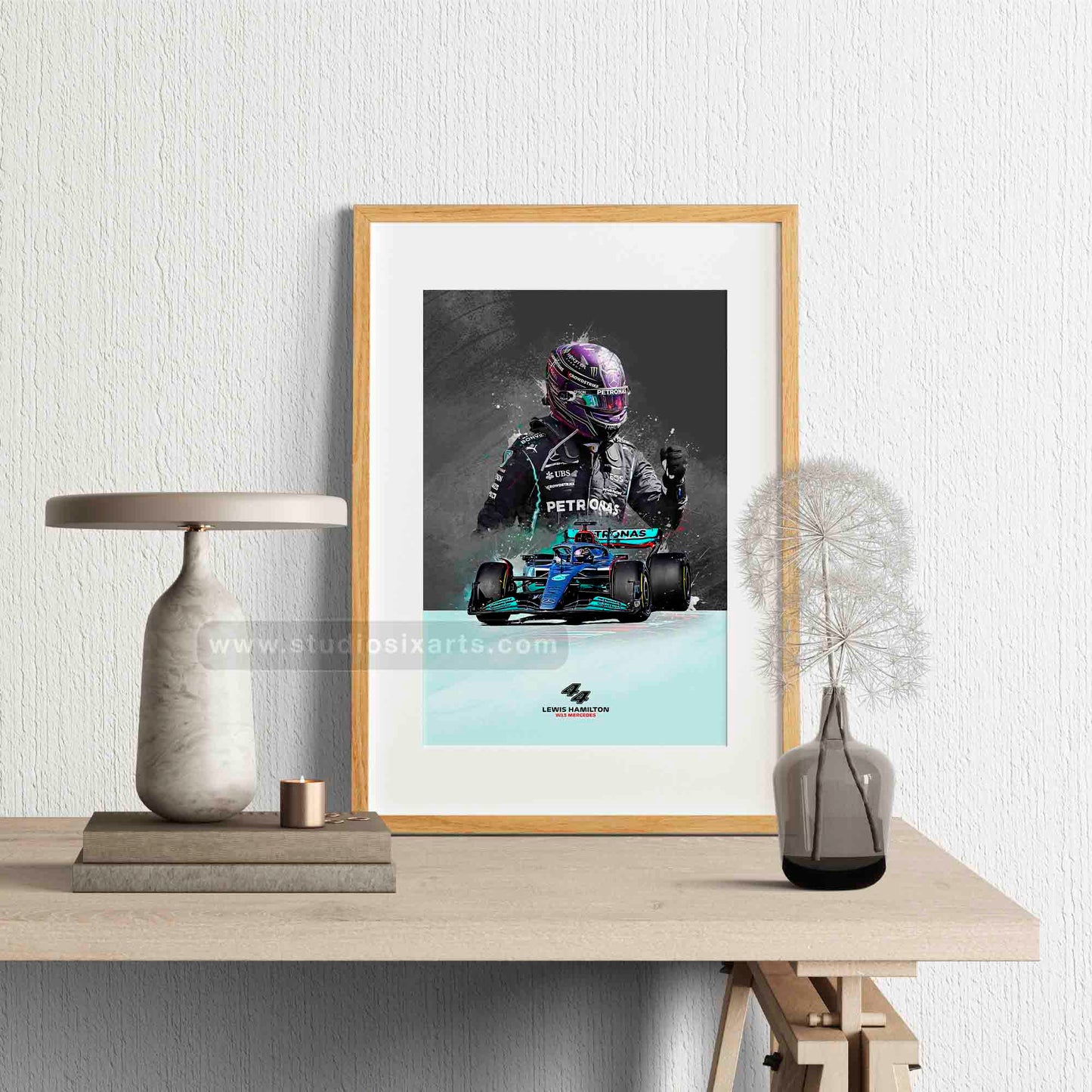 Lewis Hamilton 2022, Dark