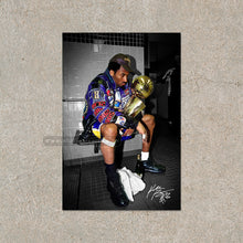 Load image into Gallery viewer, Kobe Bryant Champ 2001
